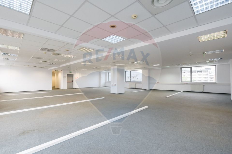 291sq.m Office Space for rent, Sala Palatului area