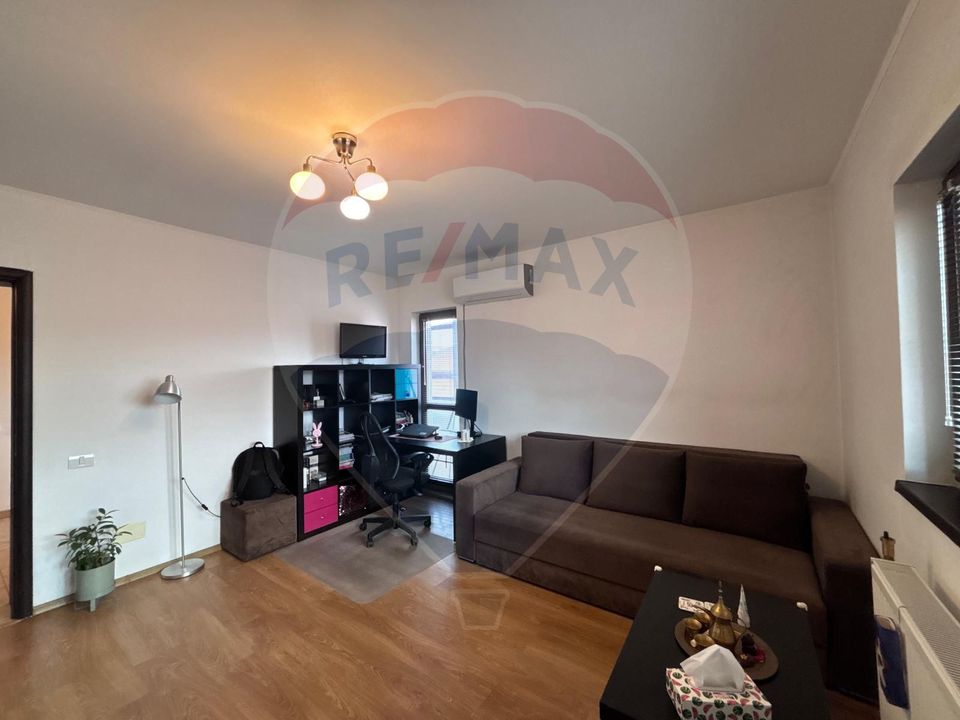 Apartament cu 2 camere de vânzare în zona Central