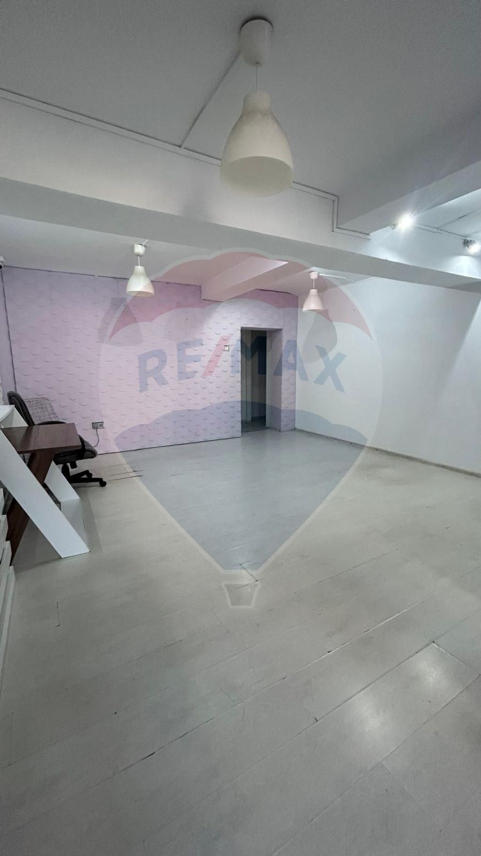 Spațiu comercial ultracentral de inchiriat , zona Miga, Constanta