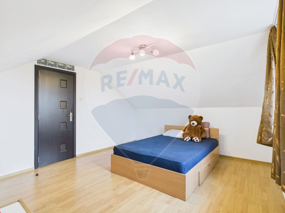 5 room House / Villa for sale