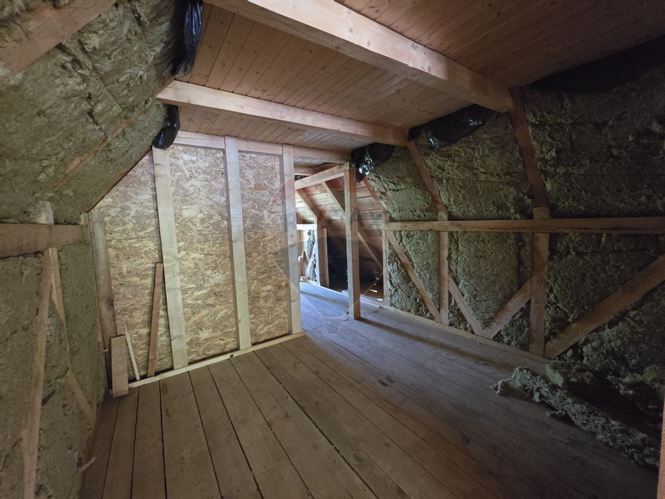 Casa cu gradina si mansarda  Aciliu  la doar 20 km de Sibiu