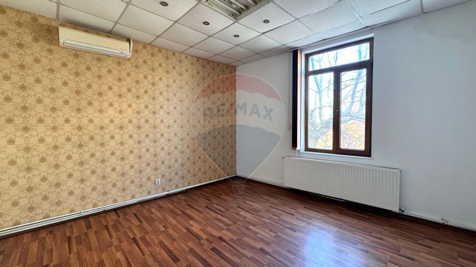 16 room House / Villa for sale, Peninsula area