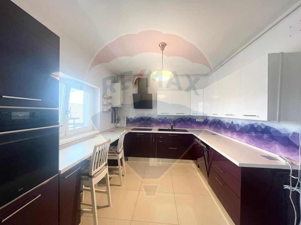 Apartament de vanzare si Parcare în curte privată - Șelimbăr