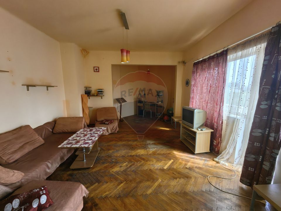 Apartament 3 camere Piata Gemeni