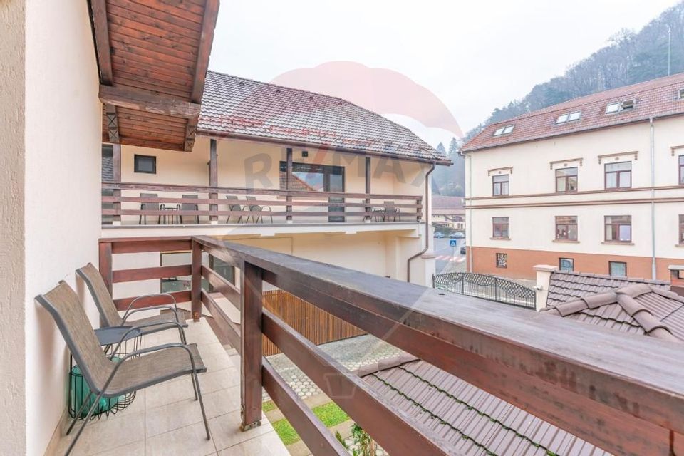 18 room Hotel / Pension for sale, Central area