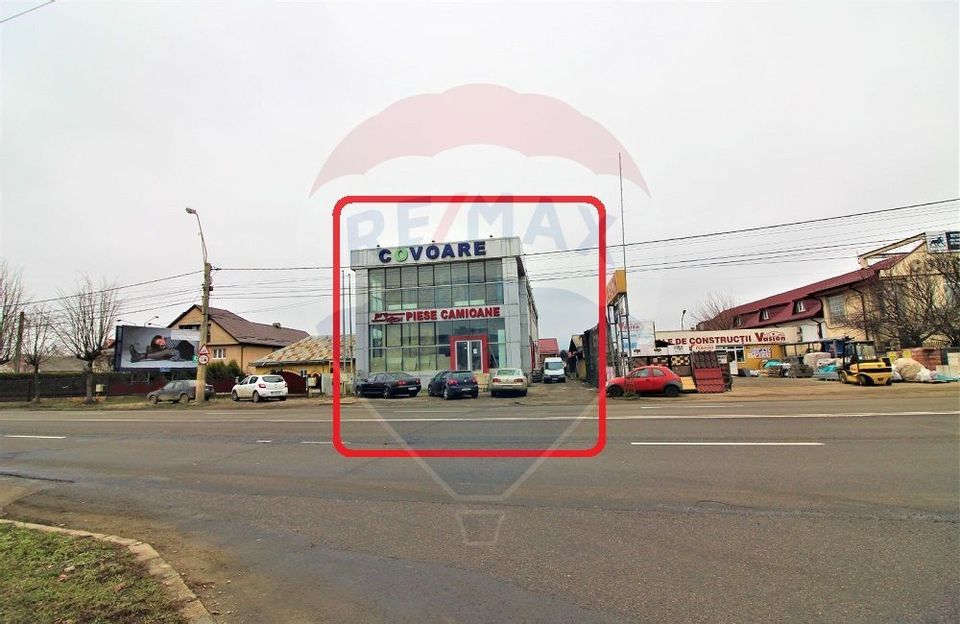917sq.m Commercial Space for sale, Republicii area