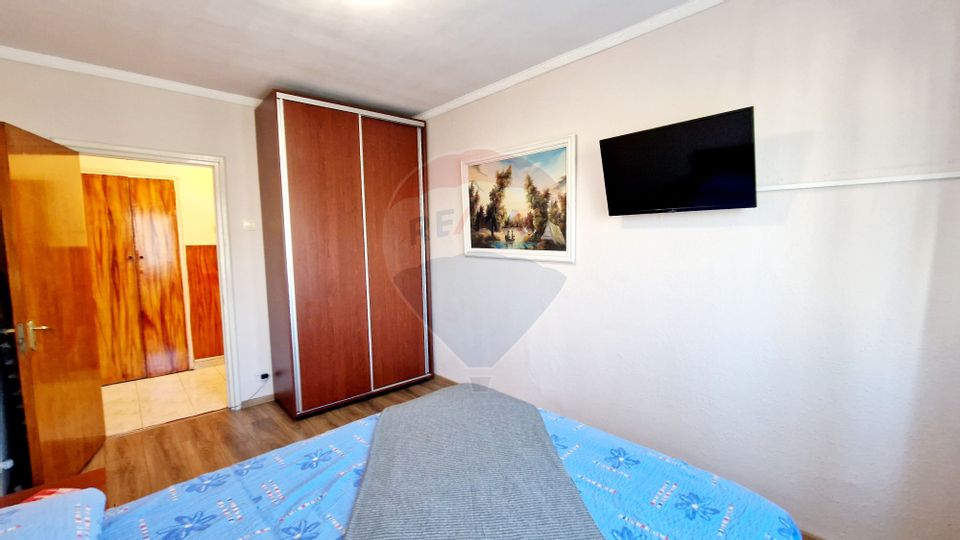 De Vanzare Apartament 2 Camere Decomandat Mega Mall-Delfinului