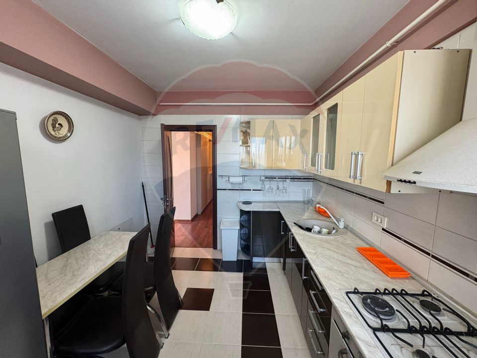 Apartament cu 3 camere de inchiriat in bloc nou