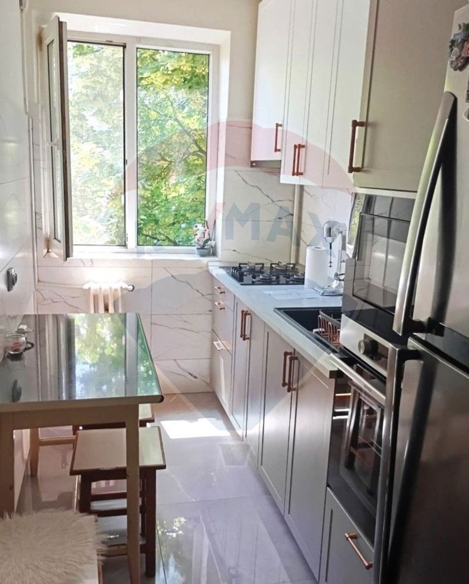 Apartament de închiriat pe Strada Huedin