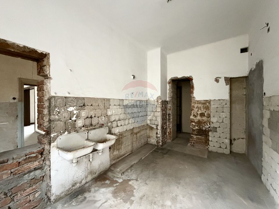 Un apartament cu poveste, în inima Bucureștiului interbelic