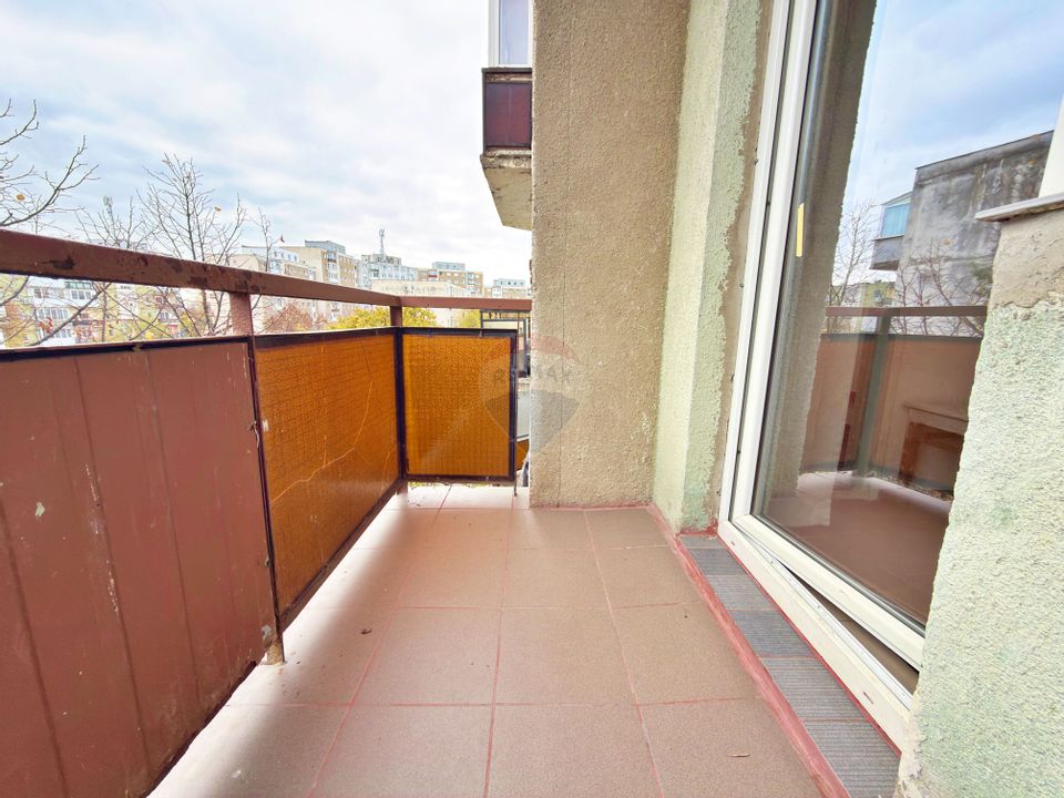 Garsonieră de vânzare (Micalaca, strada Simfoniei)