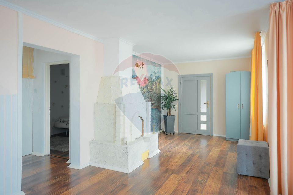 4 room House / Villa for sale