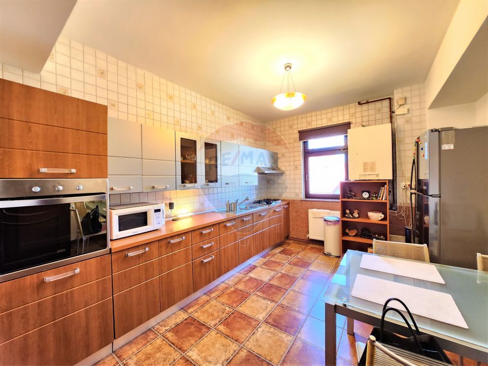 4 room Apartment for sale, Polona area