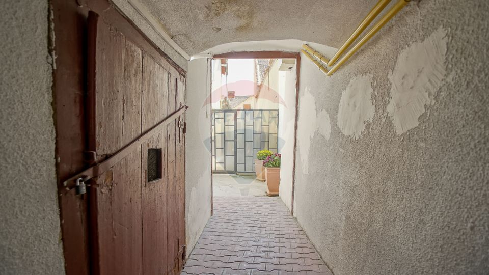 Apartament generos și luminos, la casă, Str. Iuliu Maniu, Brașov