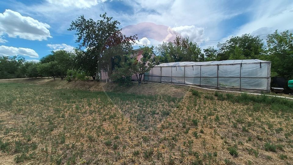 4 room House / Villa for sale, Sud area