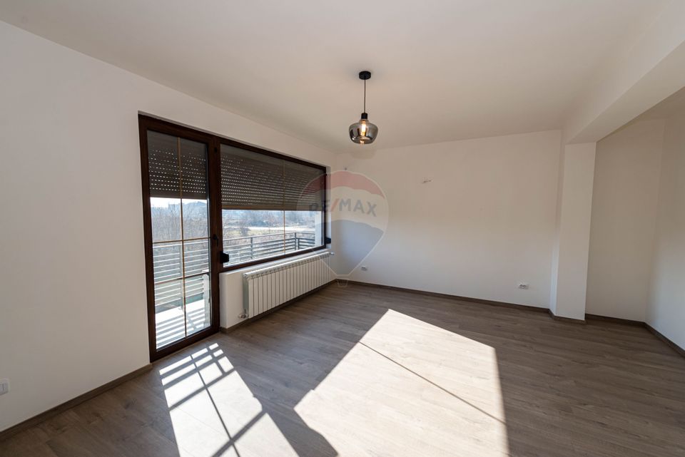 Villa for rent Cartier Henri Coanda, 6 rooms, 750 sqm land