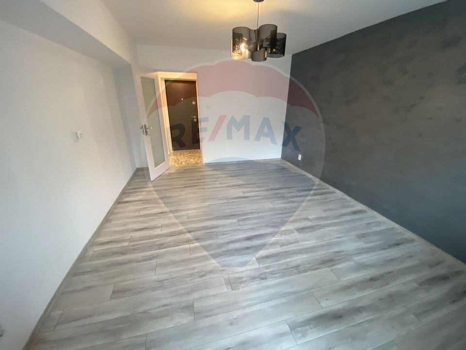 Apartament cu 3 camere de închiriat în zona Domenii