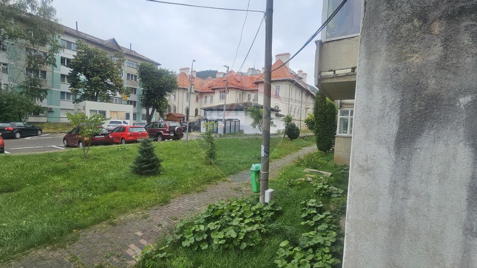 Apartament cu 1 camere de închiriat în zona Central