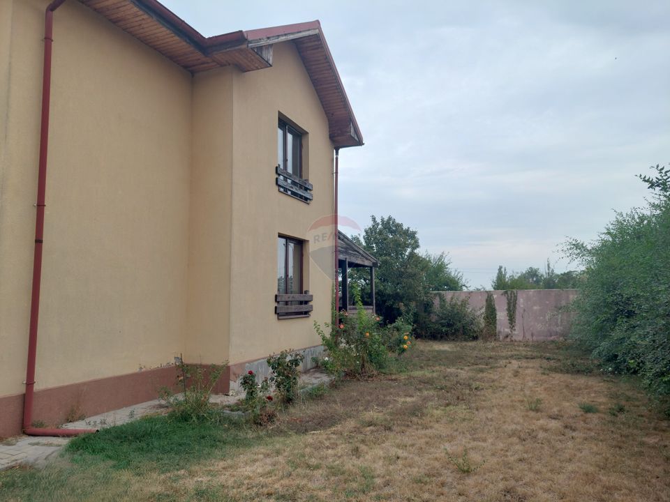 Casă cu 5 camere, 500 mp teren, Domnești, Ilfov