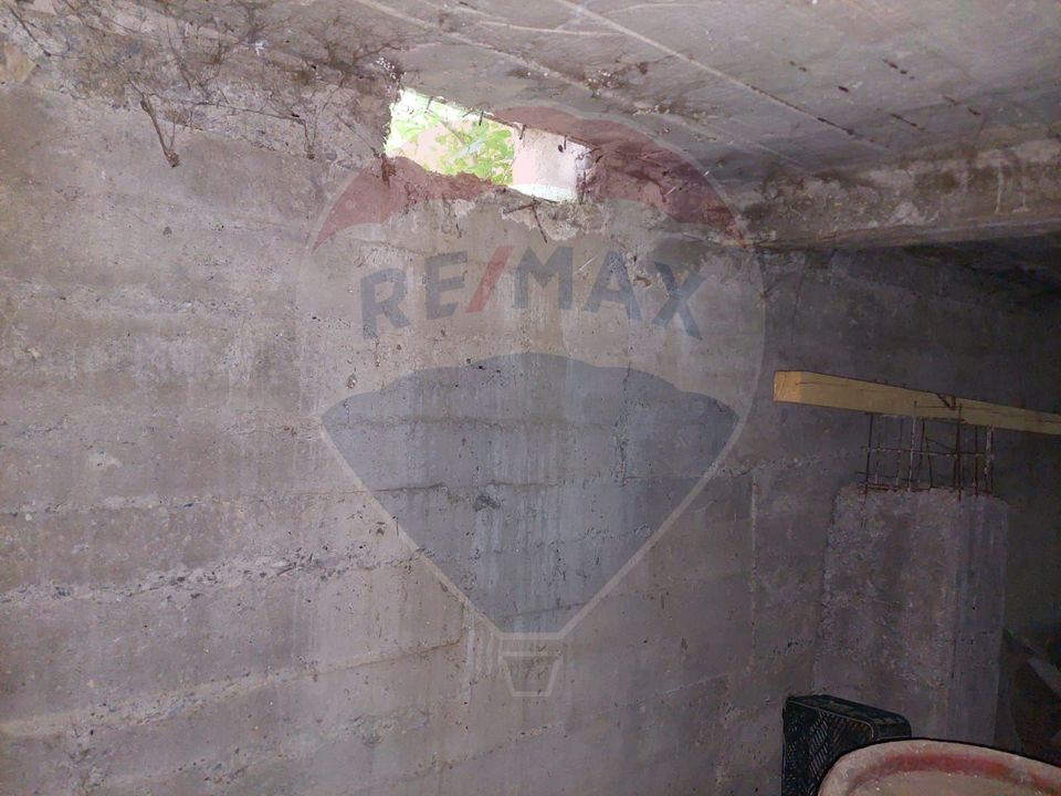 Casa nefinalizata de vanzare in Tisa Silvestri com. Odobesti