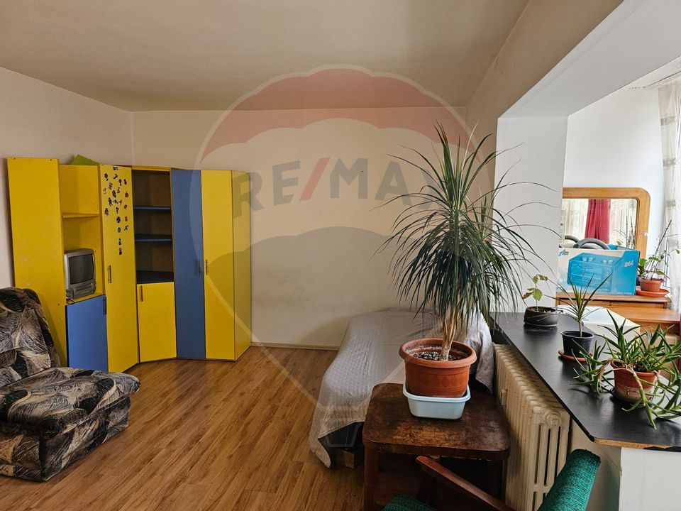 Garsoniera -Versatilitate Excelenta pe Calea Bucuresti, Brasov