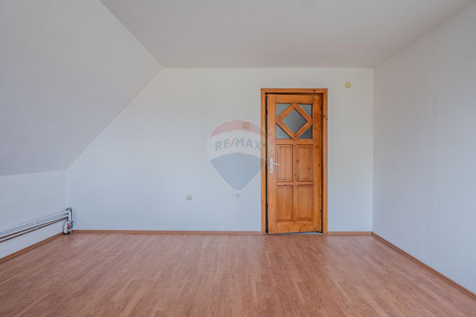 7 room House / Villa for sale