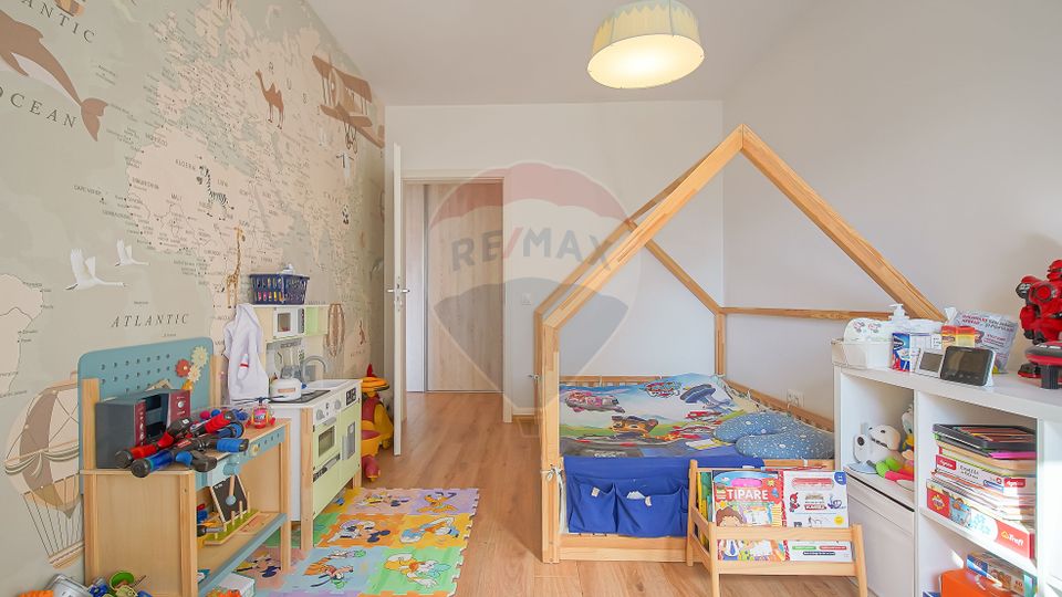 3 room Apartment for sale, Bartolomeu area