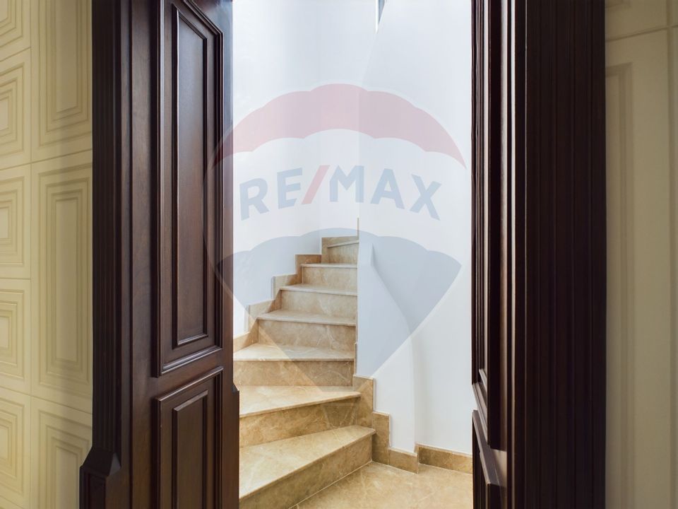16 room House / Villa for sale, Parcul Carol area