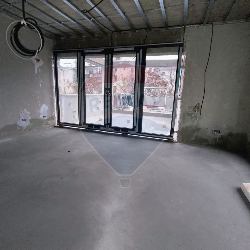 Spatiu birouri premium 380 mp | 3 niveluri | Zona Vitan – Dristor