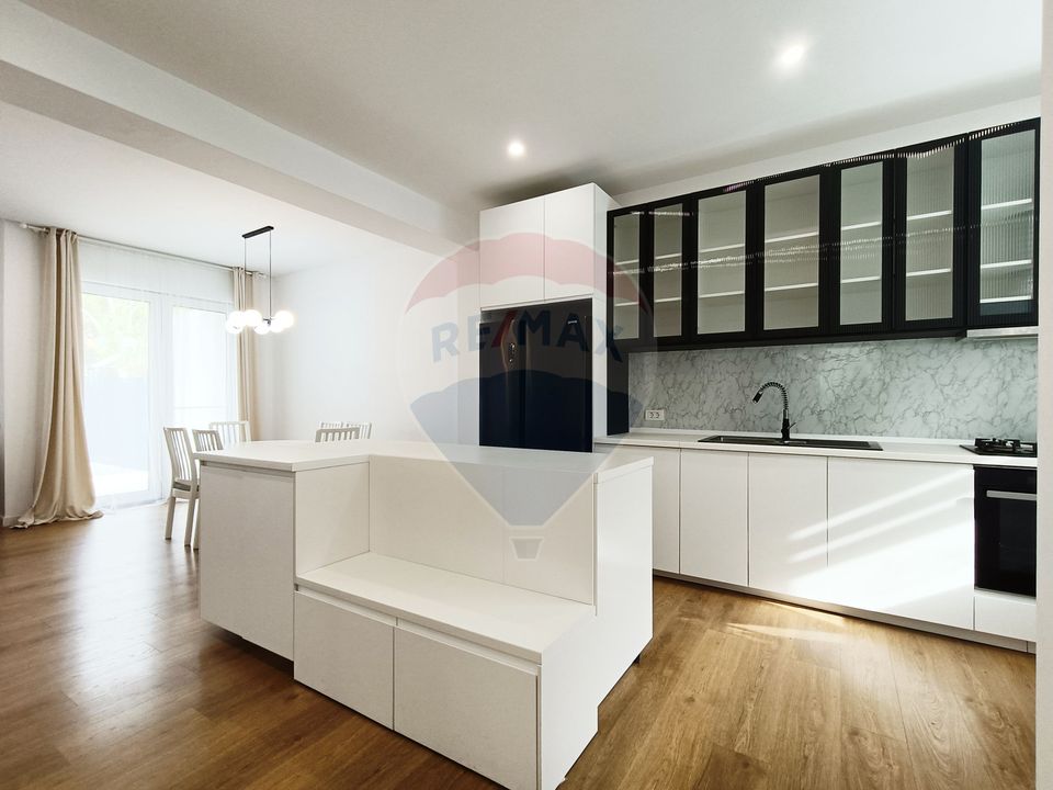 5 room House / Villa for sale, Pipera area