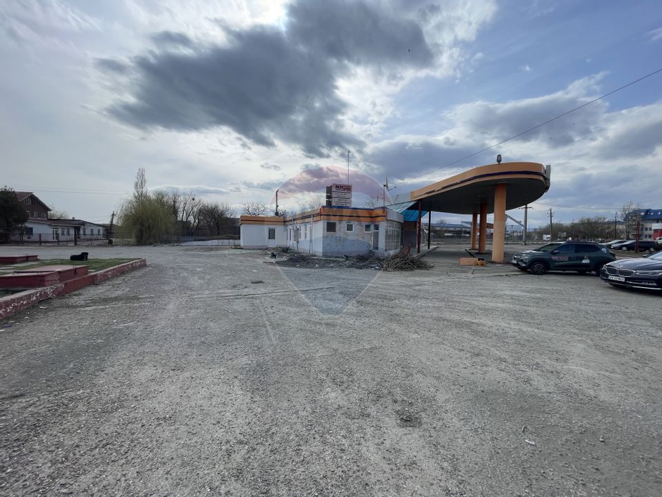 Spațiu industrial cu teren 7h