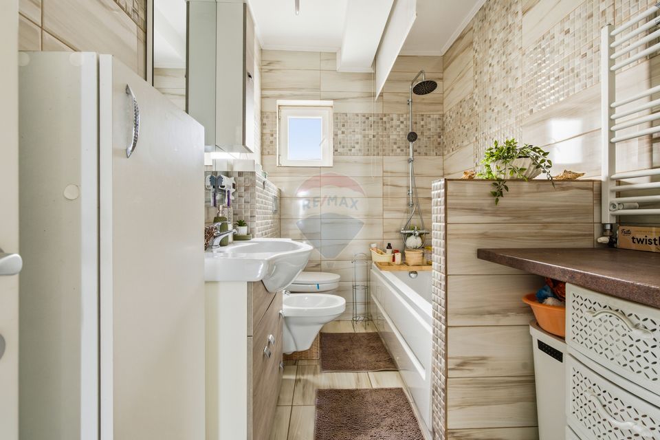 Casă + Apartament Separat - 5 Camere - Hlincea - 0% COMISION 0% TVA