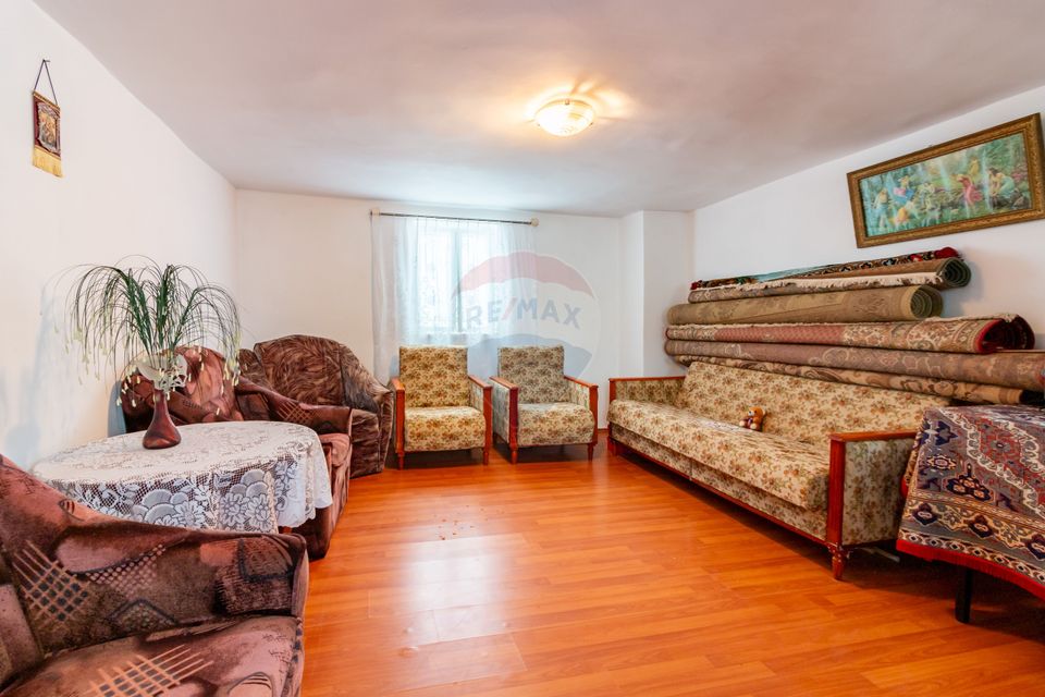 Casă / Vilă de vânzare Picior de Munte, Dambovita