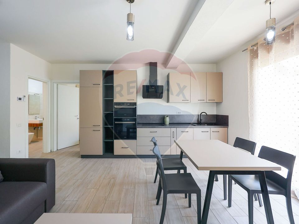 Apartamente 3 camere de închiriat ultracentral, clădire nouă, Oradea