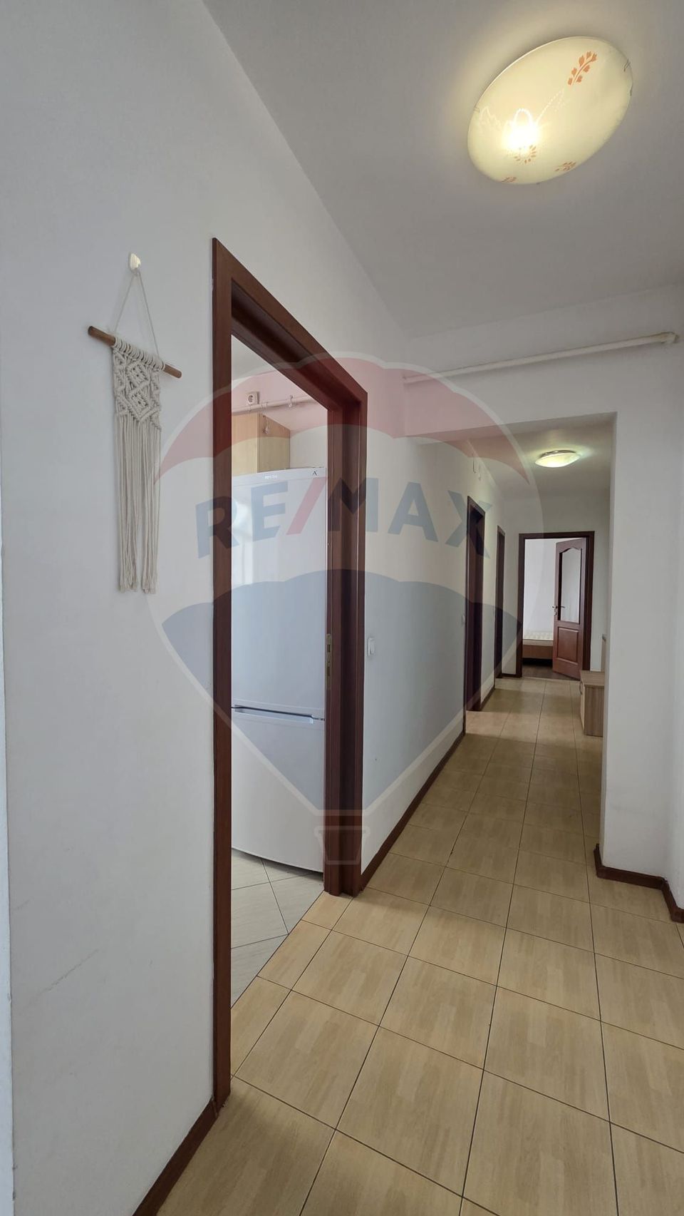 Apartament 3 camere de închiriat Vitrometan, Medias