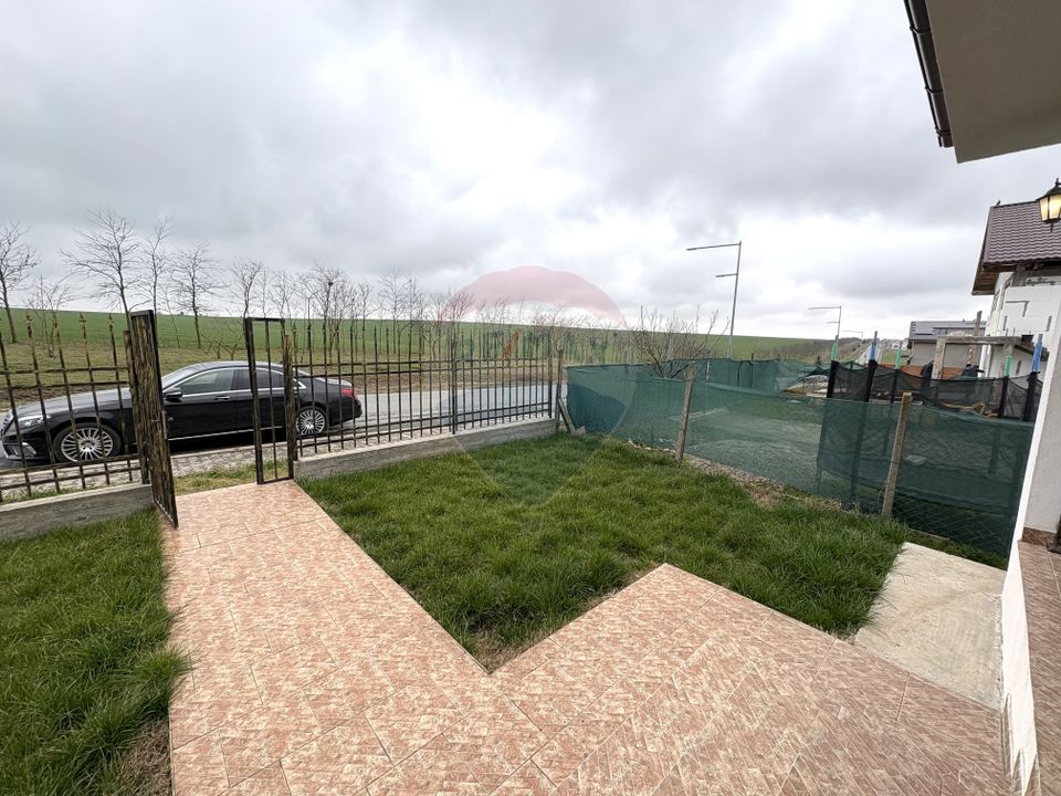 3 room House / Villa for sale