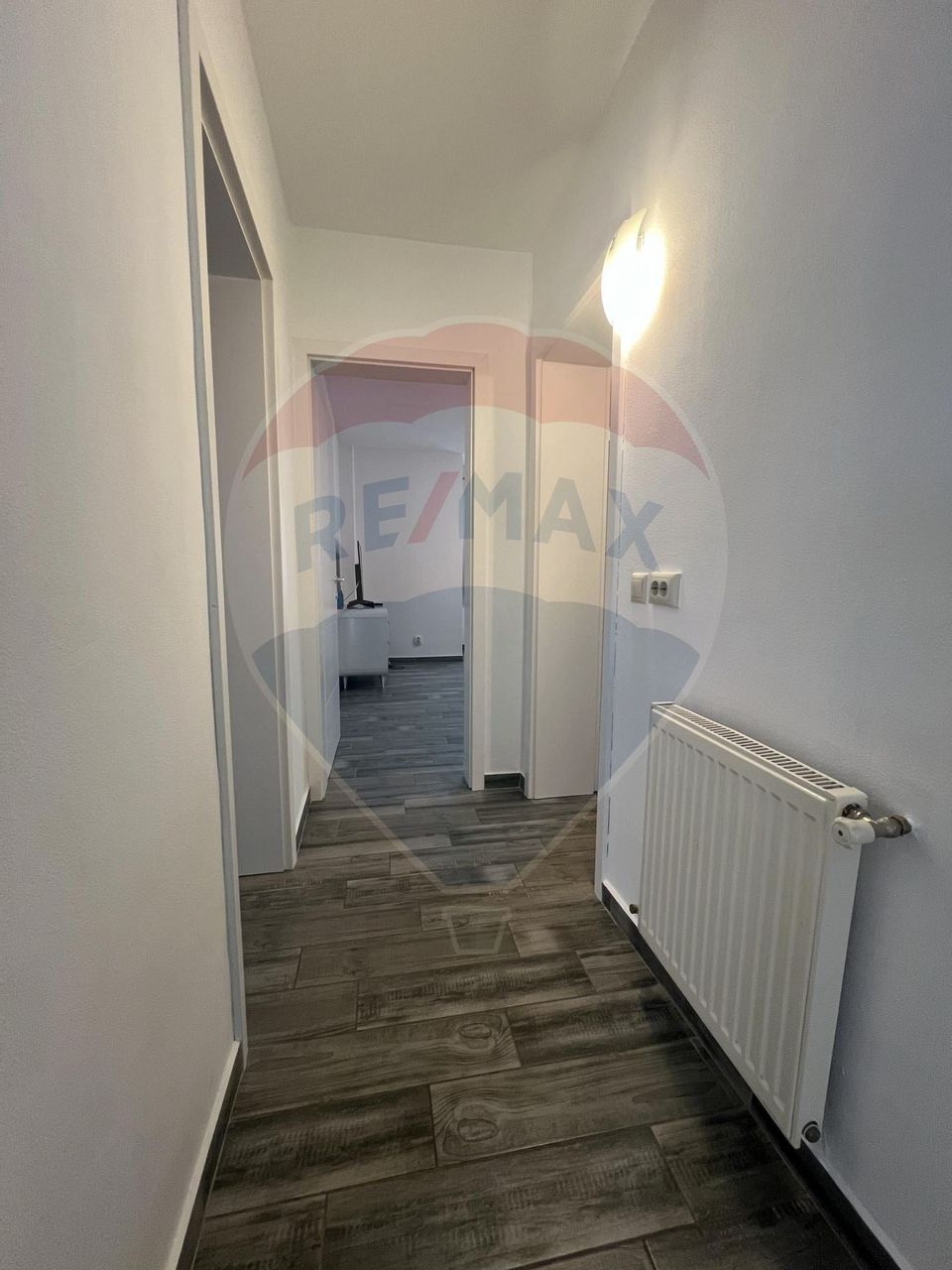 Apartament 3 camere de închiriat pentru 6 luni, Plopilor