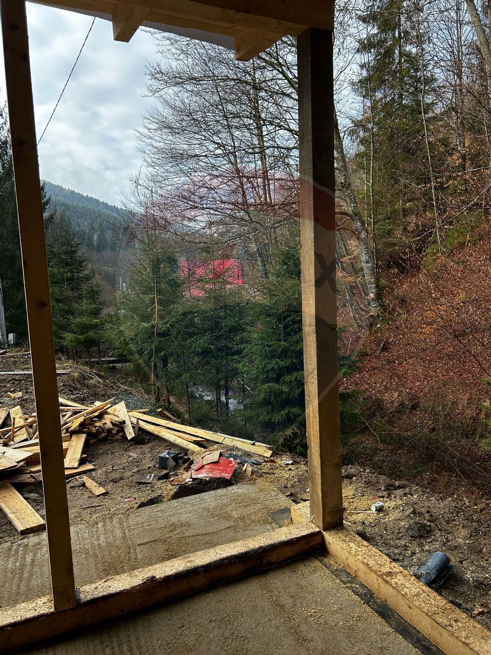 Land 1,011sqm Rachitele / Strada -principala