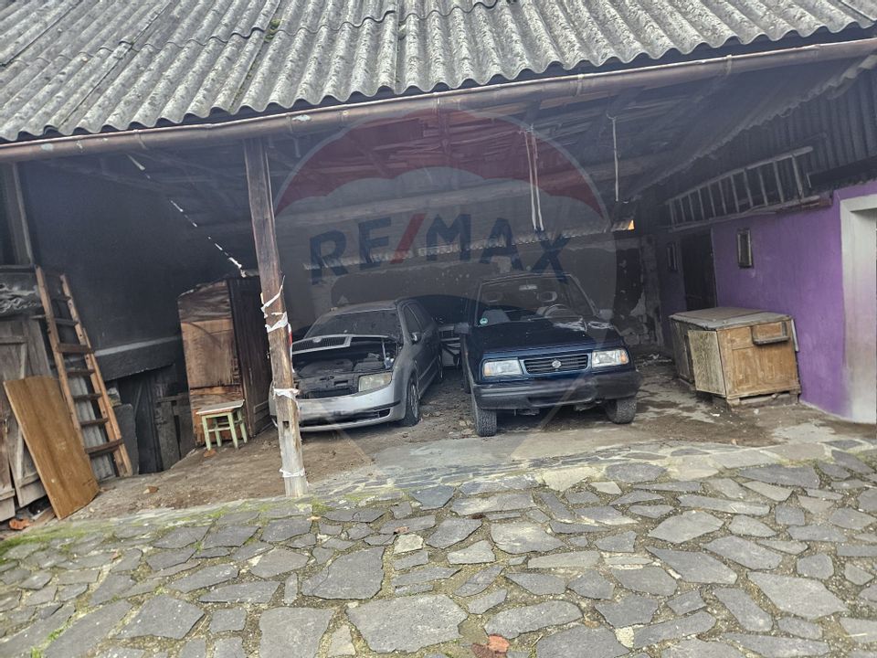 Casă / Vilă cu 4 camere de vânzare