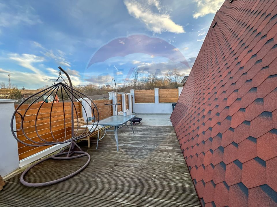 Casă / Vilă cu 6 camere de vânzare în zona Periferie