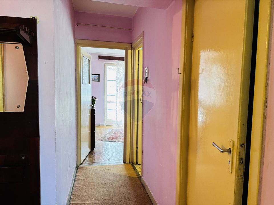 4 room Apartment for sale, Central area