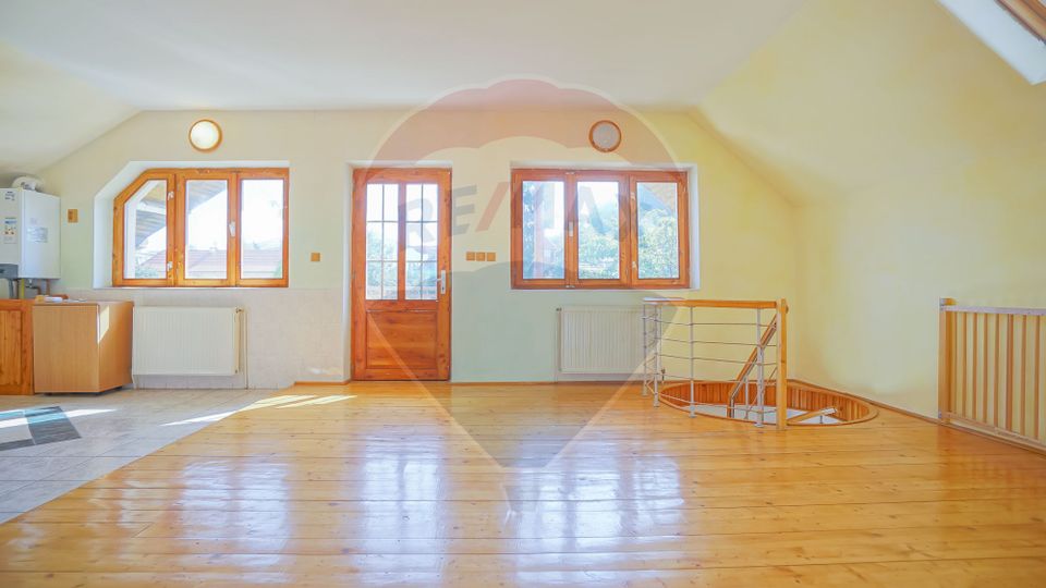 Casa de inchiriat-Centrul Civic, Brasov