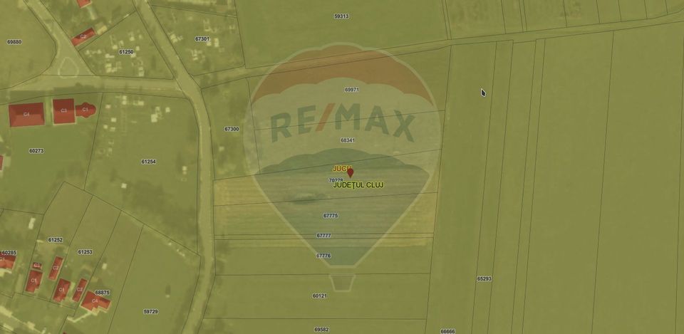 Teren intravilan, 2,900 mp Jucu de Sus, la asfalt