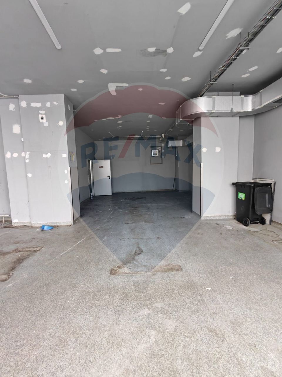 168sq.m Commercial Space for rent, Noua area