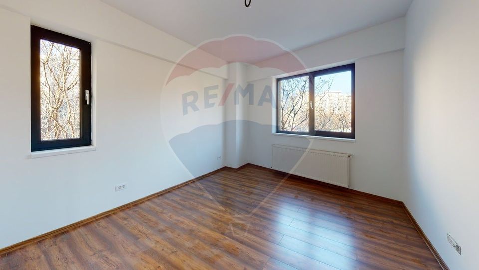 3 room Apartment for sale, Nerva Traian area