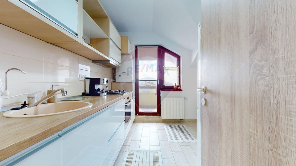 2 room Apartment for rent, Tractorul area