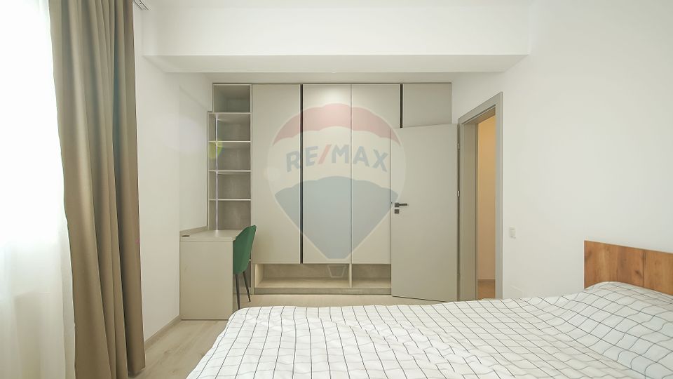 2 room Apartment for rent, Tractorul area