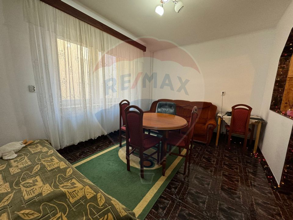 4 room House / Villa for rent, Turnisor area
