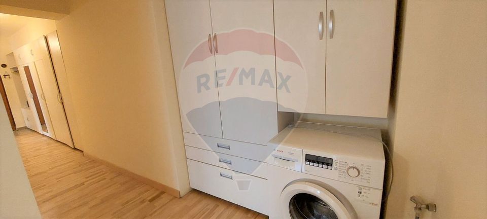 Apartament cu 3 camere de închiriat în zona Colentina