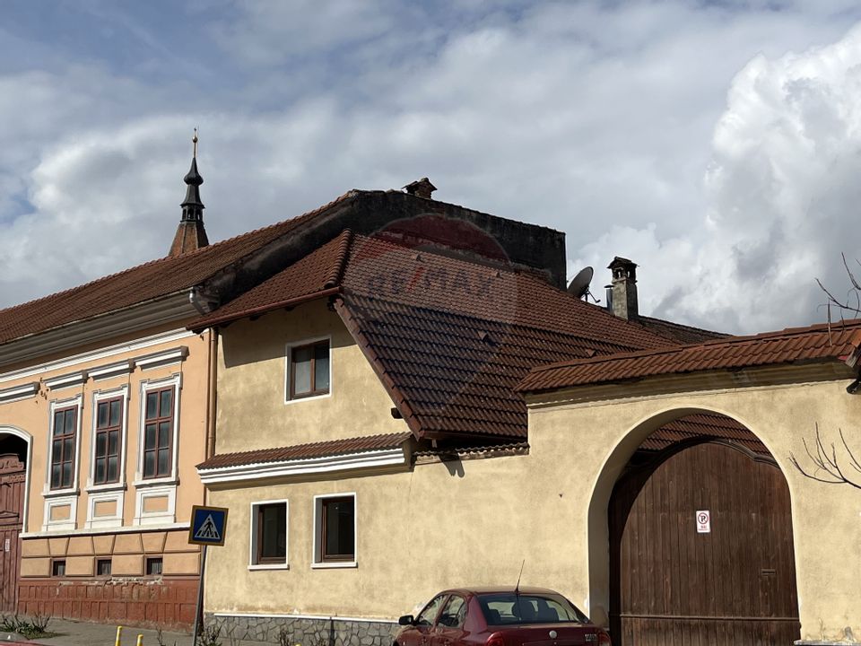 10 room House / Villa for sale, Ultracentral area